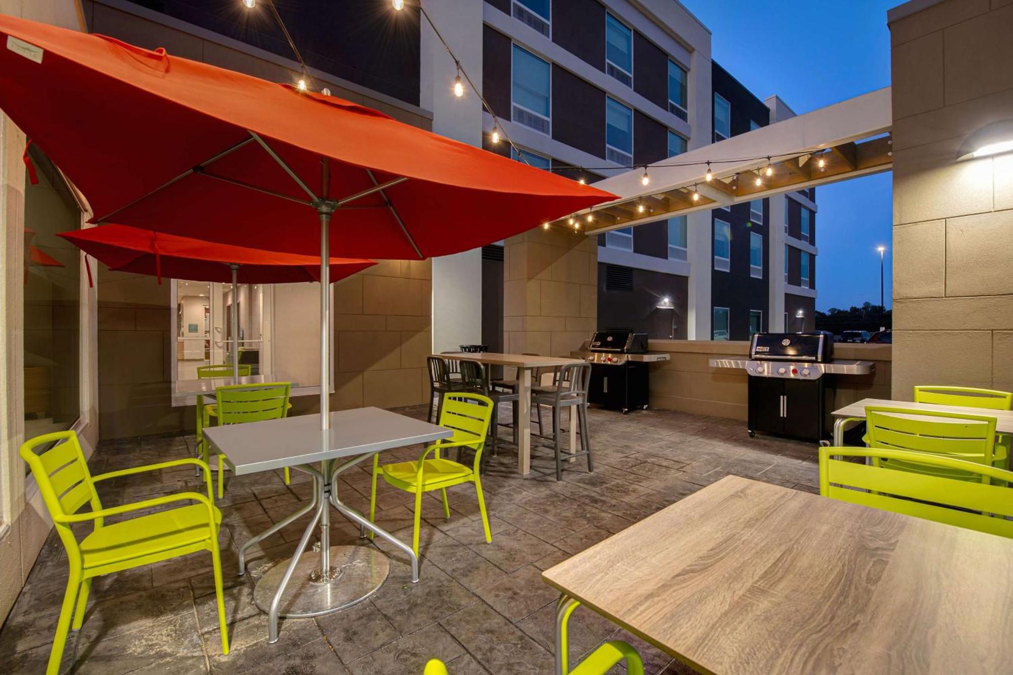 Home2 Suites By Hilton Fayetteville North Esterno foto